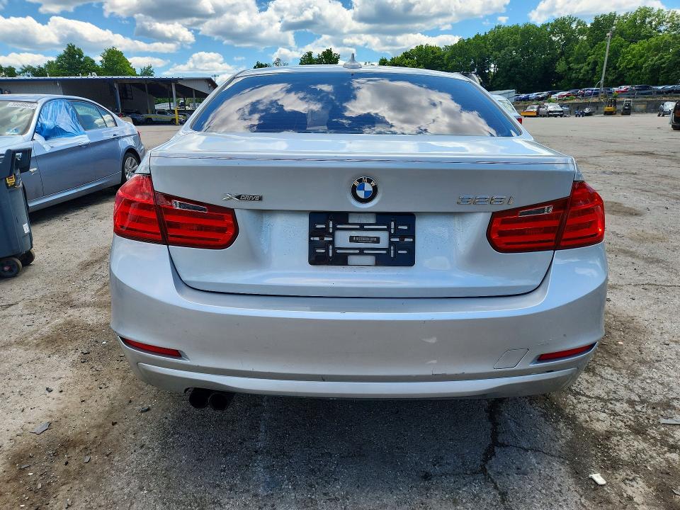 2014 BMW 3er VIN WBA3B5C59EP540924 COPART salvage auction — FRONT END, Mt - Certificate Of Title, sold $325 on 2026-07-28 (photo 6)