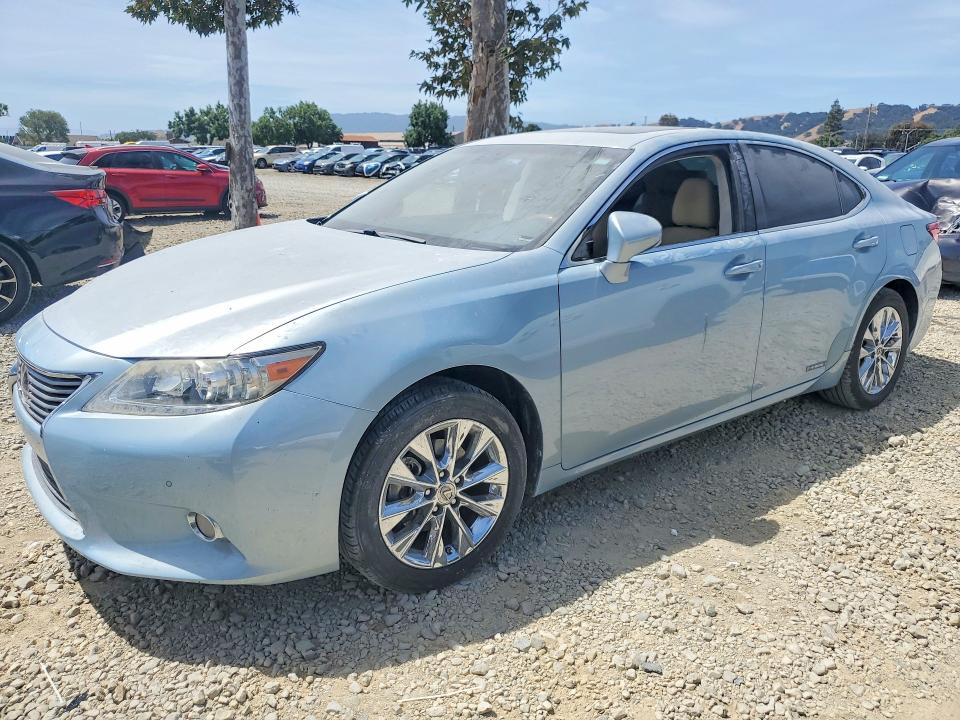 2013 Lexus ES VIN JTHBW1GG7D2014275 COPART salvage auction — MECHANICAL, Ca - Salvage Certificate, sold $2,550 on 2026-07-07 (photo 1)