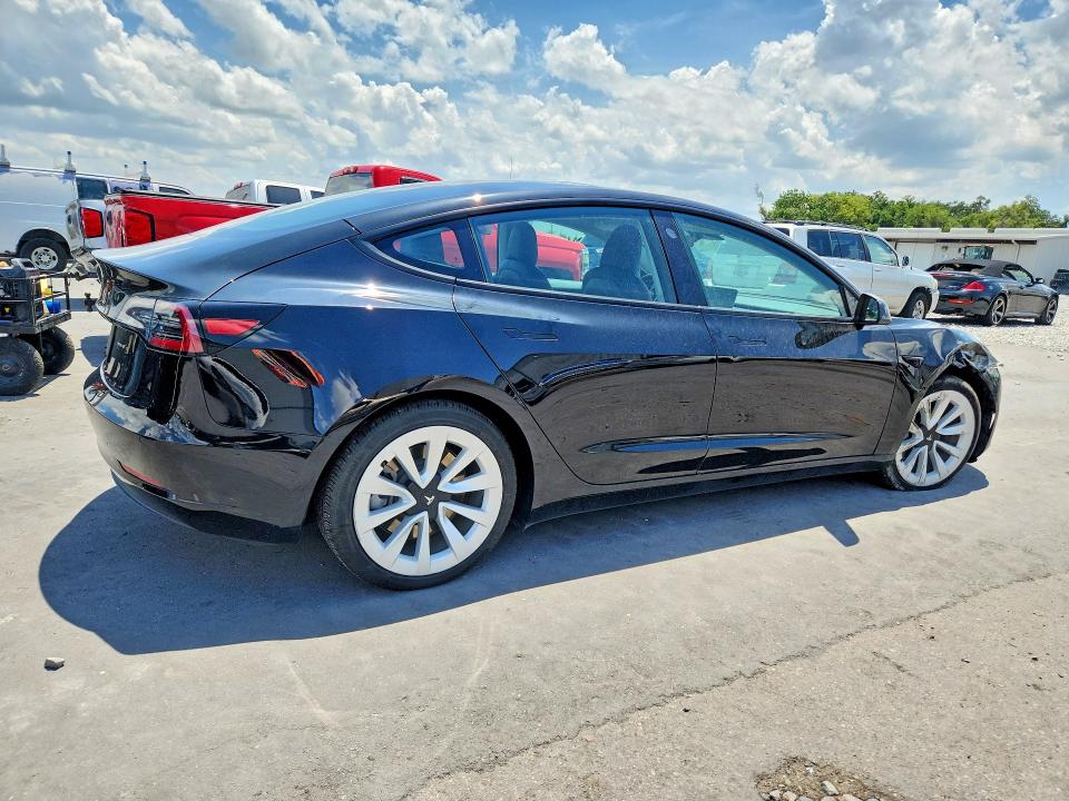 2021 Tesla VIN 5YJ3E1EA1MF023686 COPART salvage auction — FRONT END, FL - CERT OF TITLE SLVG REBUILDABLE, sold $7,100 on 2026-07-15 (photo 3)