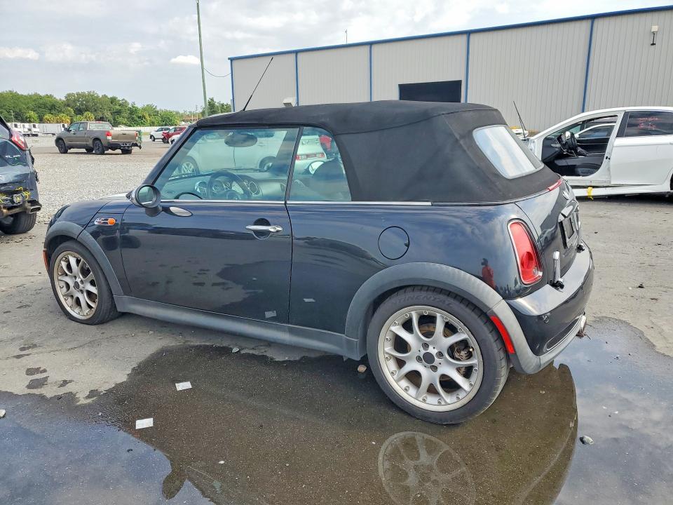 2006 Mini Cooper VIN WMWRH335X6TF87940 COPART salvage auction — MINOR DENT/SCRATCHES, Fl - Certificate Of Title (P), sold $425 on 2026-07-06 (photo 2)