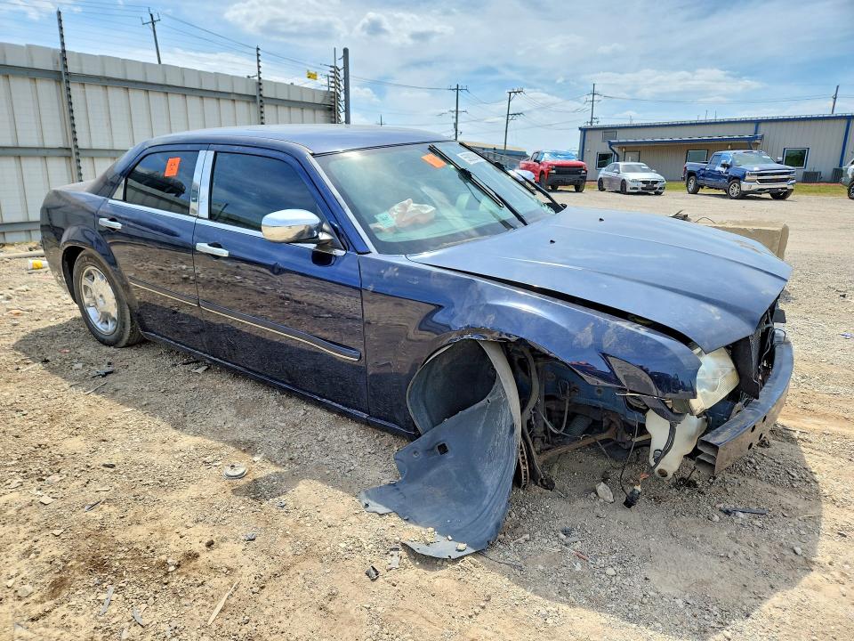 2005 Chrysler 300 VIN 2C3JA53G85H140554 COPART salvage auction — FRONT END, Il - Salvage Certificate, sold $225 on 2026-07-22 (photo 4)