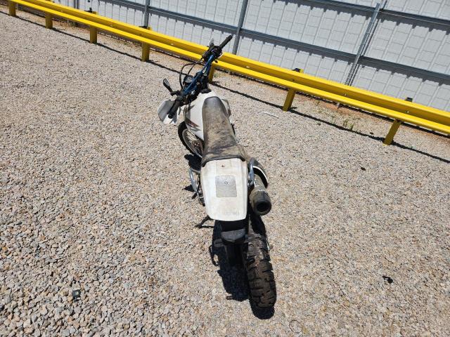 2009 Suzuki Dr-z VIN JS1SP46A792101947 COPART salvage auction — ALL OVER, Al - Cert Of Title-Salvage Title, sold $15 on 2026-07-02 (photo 4)