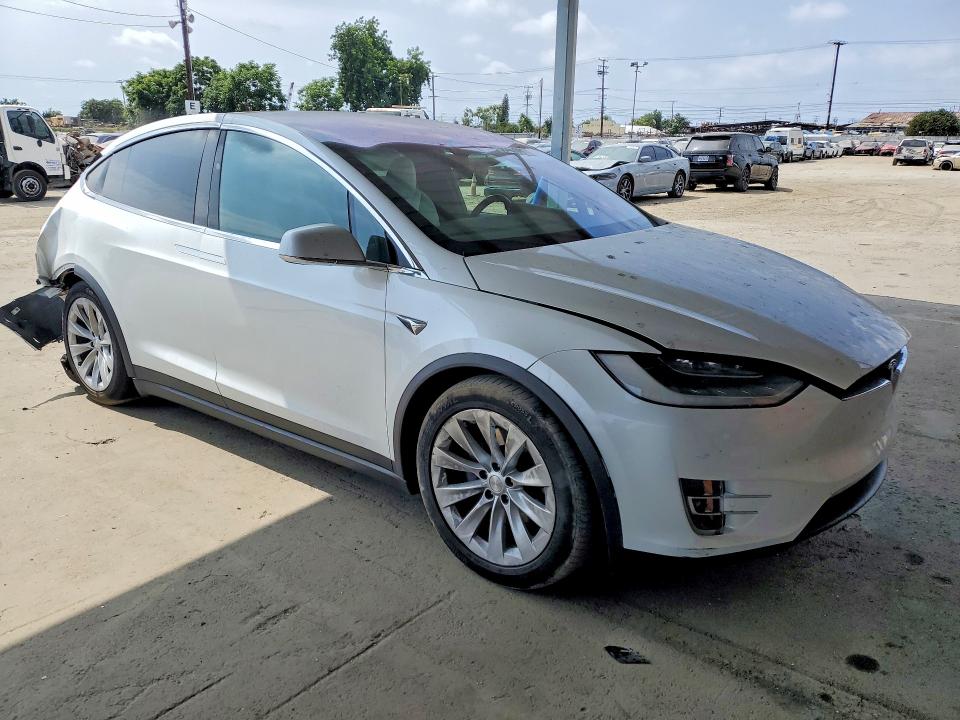 2020 Tesla Model x VIN 5YJXCAE28LF236553 COPART salvage auction — REAR END, Ca - Salvage Certificate, sold $8,200 on 2026-07-16 (photo 4)