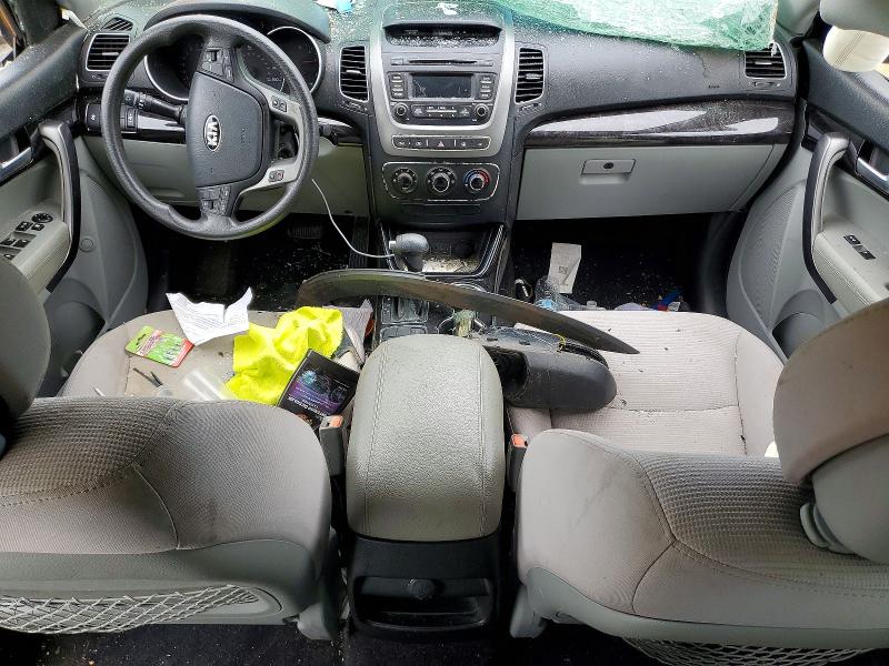 2015 Kia VIN 5XYKT3A65FG555775 COPART salvage auction — ROLLOVER, TX - CERTIFICATE OF TITLE, sold $700 on 2026-07-20 (photo 8)