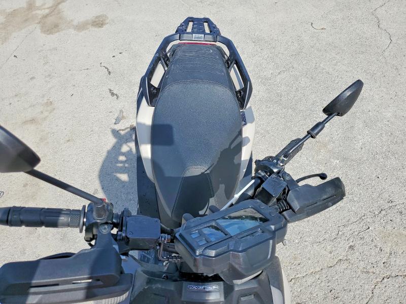 2025 Yamaha VIN RKRSEH9Y9SA007391 COPART salvage auction — SIDE, Pa - Certificate Of Salvage, sold $1,350 on 2026-07-02 (photo 5)