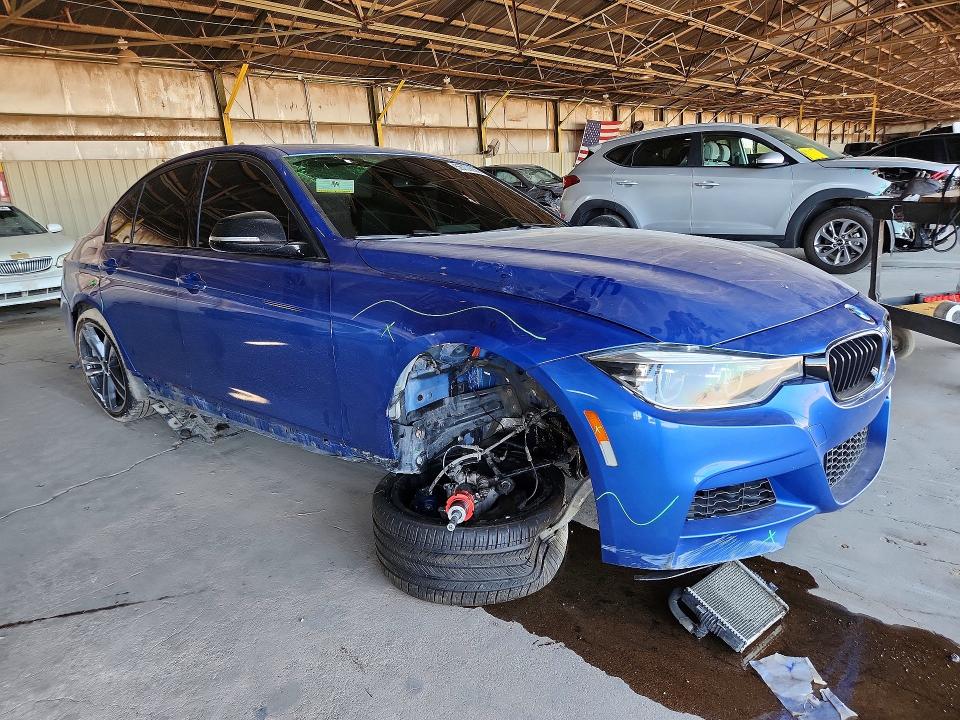 2018 BMW 3er VIN WBA8B7C58JA411894 COPART salvage auction — UNDERCARRIAGE, Az - Cert Of Title - Salvage, sold $8,400 on 2026-08-17 (photo 4)