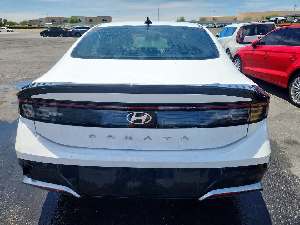 2025 Hyundai Sonata VIN KMHL64JA5SA487182 COPART salvage auction — FRONT END, Nv - Salvage Title, sold $8,600 on 2026-07-06 (photo 6)