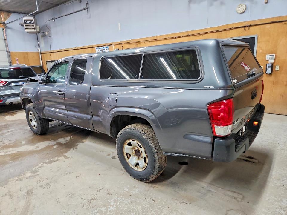 2016 Toyota Tacoma VIN 5TFSX5EN6GX044933 COPART salvage auction — FRONT END, Salvage Title, sold $60 on 2026-07-22 (photo 2)