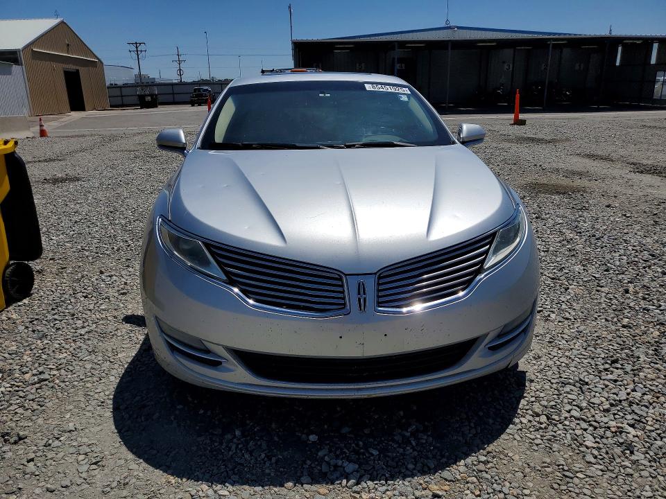 2013 Lincoln Mkz VIN 3LN6L2G90DR819125 COPART salvage auction — HAIL, CO - CERTIFICATE OF TITLE (P), sold $450 on 2026-07-28 (photo 5)