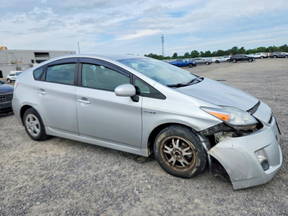 2011 Toyota Prius VIN JTDKN3DU3B0318982 COPART salvage auction — FRONT END, Va - Cert Of Title - Salvage, sold $2,250 on 2026-07-15 (photo 4)