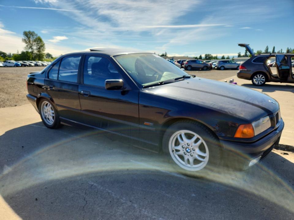 1996 BMW 3er VIN WBACD3327TAV15508 COPART salvage auction — REAR END, Or - Salvage Title Certificate, sold $250 on 2026-07-27 (photo 4)