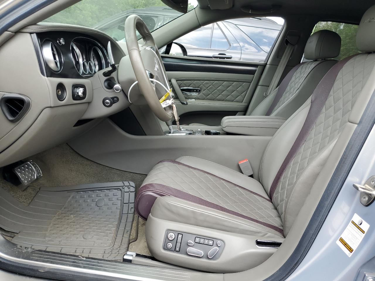 2017 Bentley Flying spur VIN SCBEJ9ZA7HC063466 COPART salvage auction — FRONT END, NY - MV-907A SALVAGE CERTIFICATE, sold $28,250 on 2024-08-08 (photo 7)