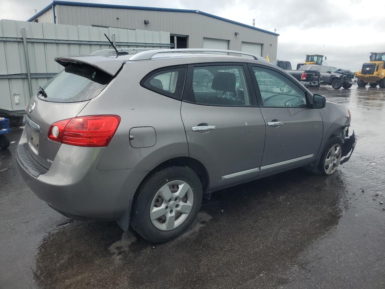 2014 NISSAN ROGUE VIN JN8AS5MV3EW722413 COPART salvage auction — FRONT END, MA - CERT OF TITLE-RECONSTRCTD COLL, sold $2,150 on 2024-08-28 (photo 3)