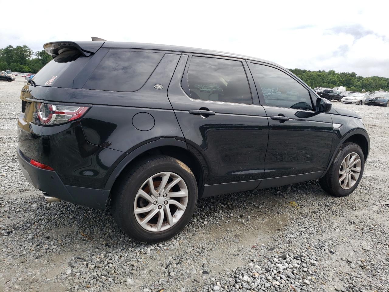 2017 LAND ROVER DISCOVERY VIN SALCR2BG5HH635746 COPART salvage auction — MECHANICAL, GA - CERTIFICATE OF TITLE, sold $4,500 on 2024-08-29 (photo 3)