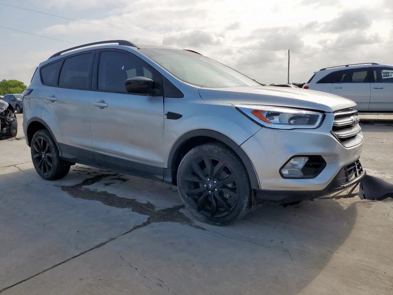 2017 Ford Escape VIN 1FMCU0GD1HUD15982 COPART salvage auction — FRONT END, Salvage Title, sold $1,450 on 2026-08-03 (photo 4)