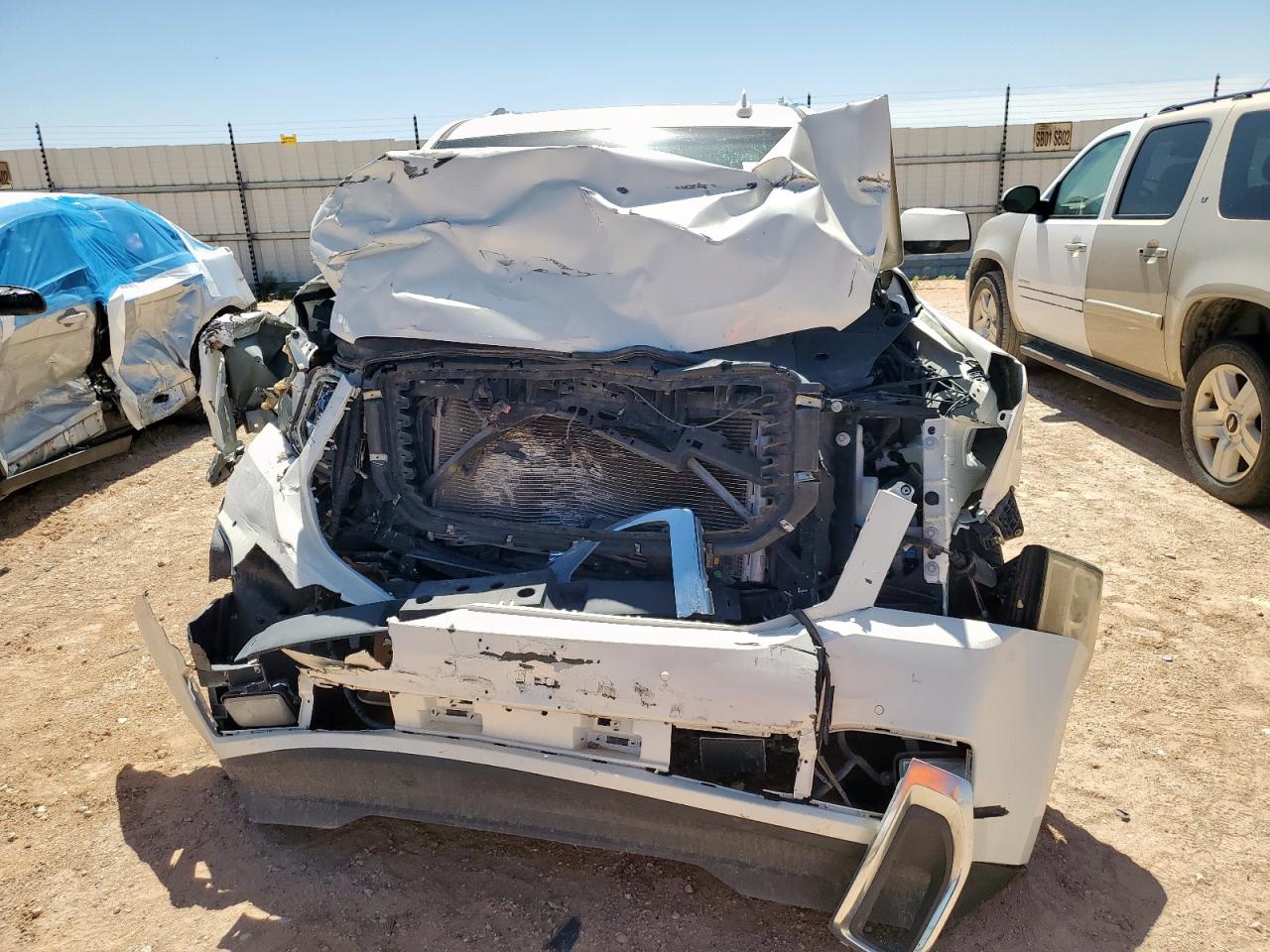 2015 GMC Yukon VIN 1GKS2CKJ6FR578056 COPART salvage auction — Front End, TX - SALVAGE VEHICLE TITLE, sold $3,650 on 2026-07-01 (photo 5)