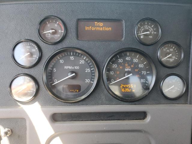 2018 Peterbilt 365 VIN 1NPSLP0X6JD499752 COPART salvage auction — ROLLOVER, CA - SALVAGE CERTIFICATE, sold $7,400 on 2026-07-23 (photo 8)