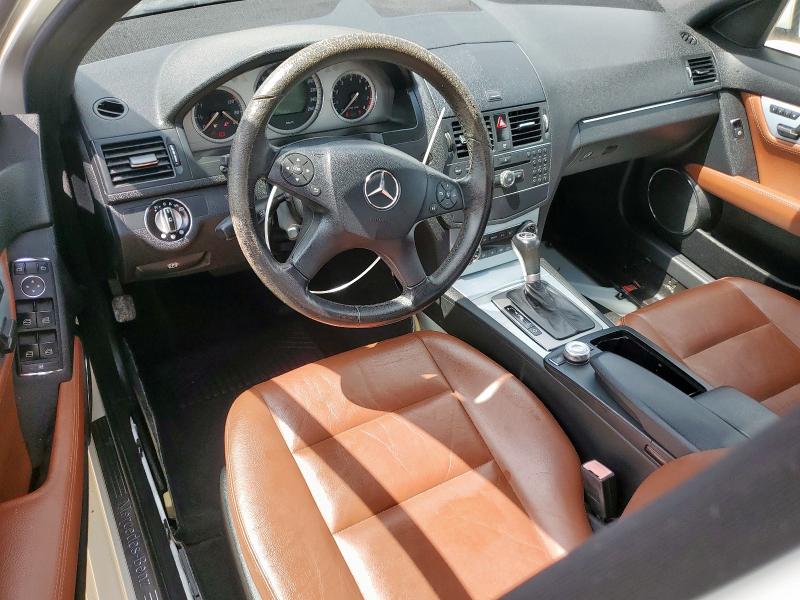 2009 Mercedes-benz C-klasse VIN WDDGF54X29A153915 COPART salvage auction — WATER/FLOOD, Tx - Salvage Title-Flood Damage, sold $625 on 2026-08-11 (photo 8)