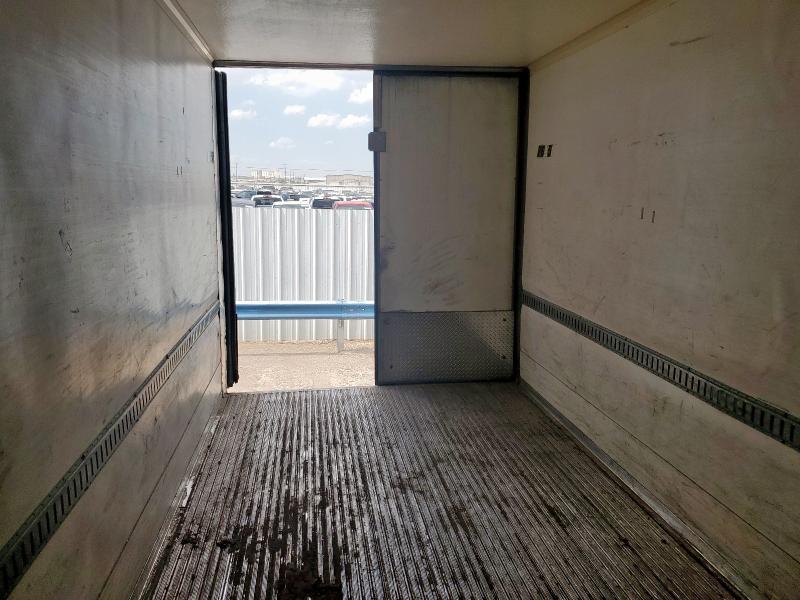 2018 Wabash Unknown VIN 1JJV532W38L207655 COPART salvage auction — ALL OVER, TX - SALVAGE VEHICLE TITLE, sold $7,400 on 2026-07-09 (photo 5)