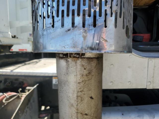 2018 Peterbilt 365 VIN 1NPSLP0X6JD499752 COPART salvage auction — ROLLOVER, CA - SALVAGE CERTIFICATE, sold $7,400 on 2026-07-23 (photo 6)