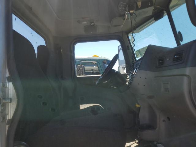 2018 Peterbilt 365 VIN 1NPSLP0X6JD499752 COPART salvage auction — ROLLOVER, CA - SALVAGE CERTIFICATE, sold $7,400 on 2026-07-23 (photo 5)