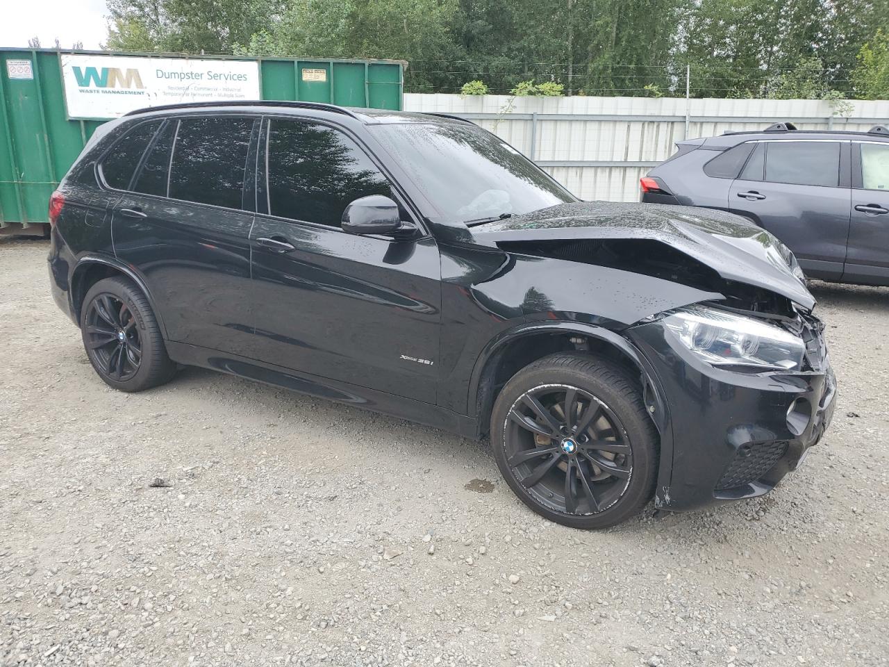 2017 BMW X5 VIN 5UXKR0C55H0U49867 COPART salvage auction — Front End, Salvage Title, sold $13,600 on 2024-08-27 (photo 4)