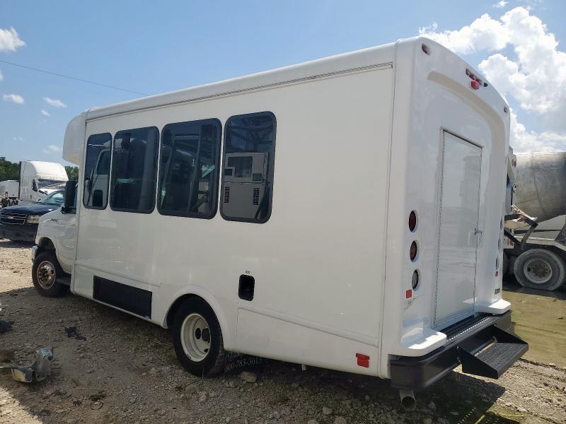 2024 Ford Econoline VIN 1FDFE4FN1RDD17602 COPART salvage auction — FRONT END, TX - SALVAGE VEHICLE TITLE, sold $7,900 on 2026-08-24 (photo 3)