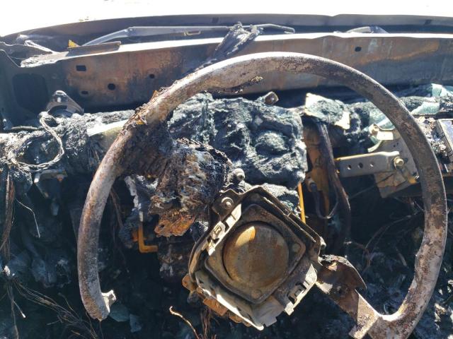 2019 Toyota Tacoma VIN 5TFDZ5BN5KX041425 COPART salvage auction — BURN, NS - CERT OF REG - NON-REPAIRABLE, sold $7,000 on 2026-07-16 (photo 9)