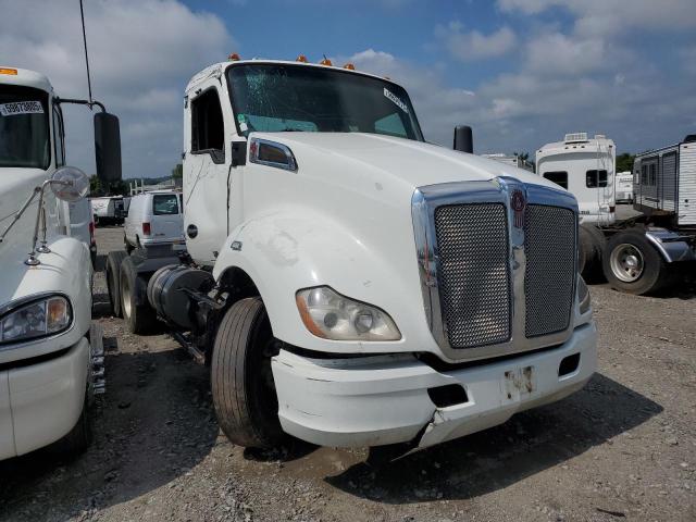 2018 Kenworth T680 VIN 1XKYD49X3JJ197180 COPART salvage auction — SIDE, KY - CERT OF TITLE-SALVAGE, sold $3,600 on 2026-07-09 (photo 1)