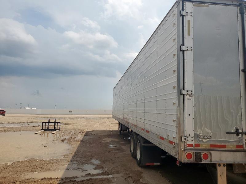 2018 Wabash Unknown VIN 1JJV532W38L207655 COPART salvage auction — ALL OVER, TX - SALVAGE VEHICLE TITLE, sold $7,400 on 2026-07-09 (photo 3)