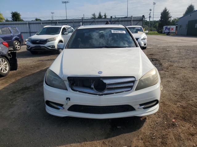 2011 Mercedes-benz C class VIN WDDGF8BB8BR133913 COPART salvage auction — MECHANICAL, Fl - Certificate Of Title, sold $400 on 2026-08-03 (photo 5)