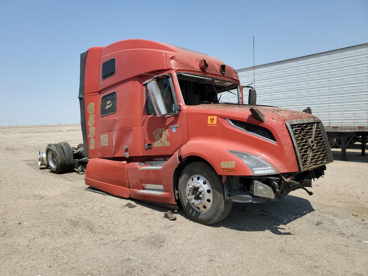 2025 Volvo Vn VIN 4V4NC9EHXSN691970 COPART salvage auction — All Over, CA - SALVAGE CERTIFICATE, sold $25,750 on 2026-05-21 (photo 1)