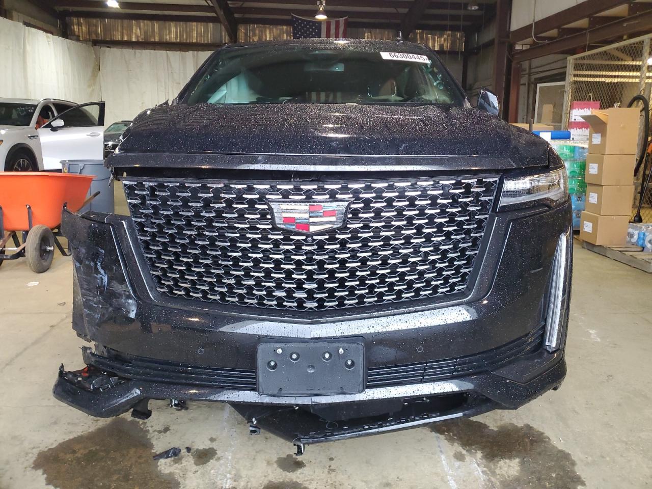 2024 Cadillac Escalade ESV VIN 1GYS4JKL3RR150844 COPART salvage auction — Front End, NJ - CERT OF TITLE-SALVAGE, sold $30,250 on 2026-08-19 (photo 5)