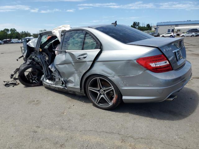 2013 Mercedes-benz C class VIN WDDGF8AB5DG086761 COPART salvage auction — FRONT END, Salvage Title, sold $525 on 2026-08-07 (photo 2)