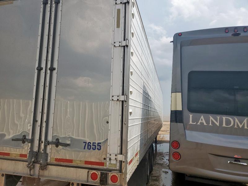 2018 Wabash Unknown VIN 1JJV532W38L207655 COPART salvage auction — ALL OVER, TX - SALVAGE VEHICLE TITLE, sold $7,400 on 2026-07-09 (photo 4)