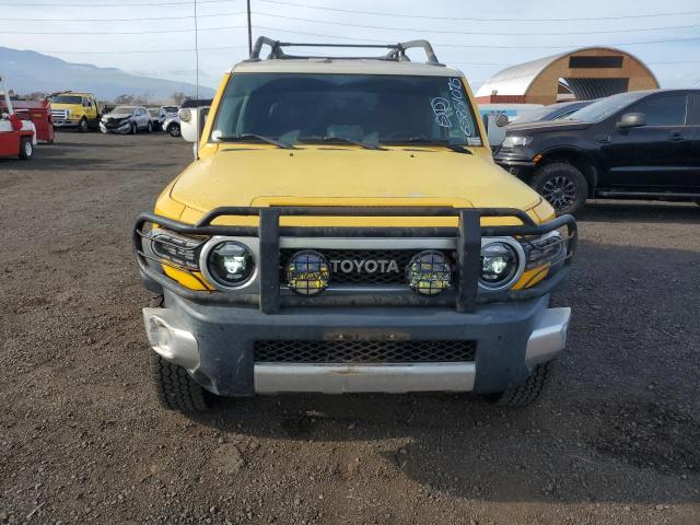 2007 Toyota Fj cruiser VIN JTEBU11FX70052800 COPART salvage auction — REAR END, Hi - Certificate Of Salvage, sold $550 on 2026-07-27 (photo 5)