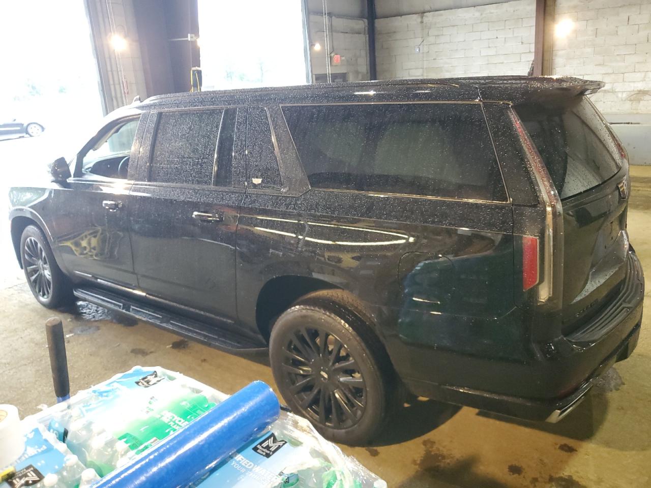 2024 Cadillac Escalade ESV VIN 1GYS4JKL3RR150844 COPART salvage auction — Front End, NJ - CERT OF TITLE-SALVAGE, sold $30,250 on 2026-08-19 (photo 2)