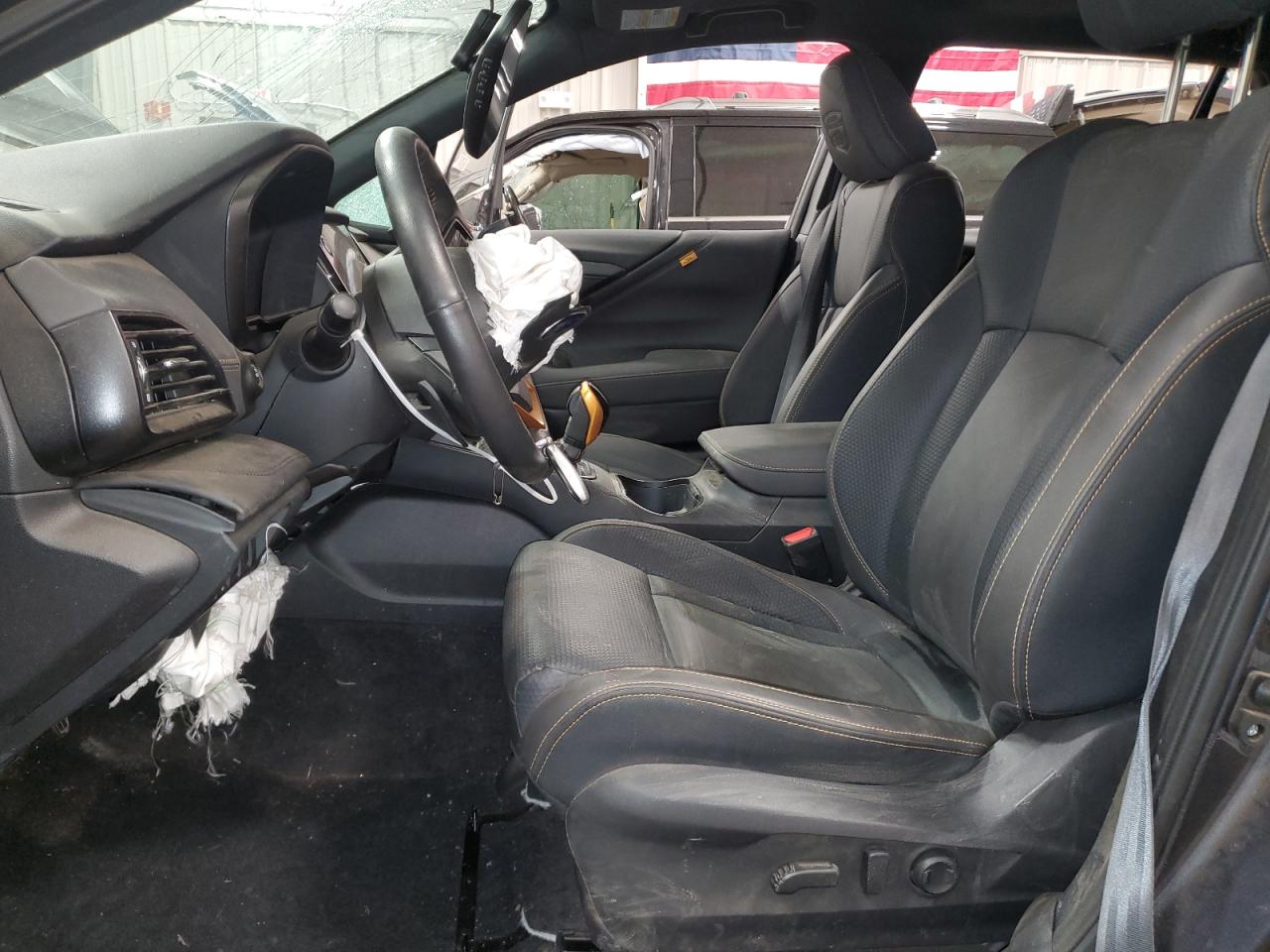 2024 Subaru Outback VIN 4S4BTGUD4R3217385 COPART salvage auction — Side, CO - SALVAGE TITLE, sold $4,050 on 2026-06-24 (photo 7)