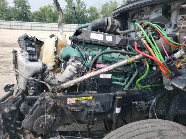 2024 Volvo Vn VIN 4V4NC9EH7RN634992 COPART salvage auction — FRONT END, Oh - Cert Of Title-Salvage, sold $17,600 on 2026-07-09 (photo 7)