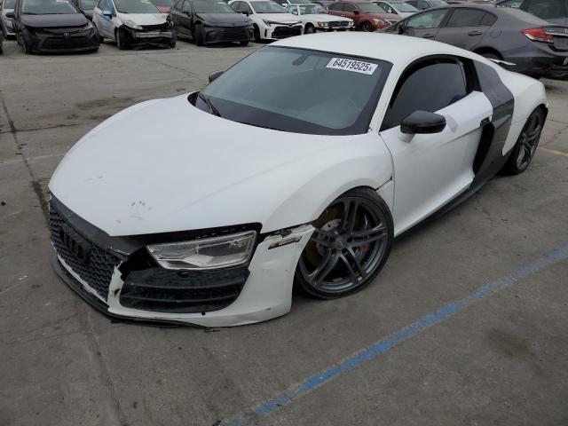2015 Audi R8 VIN WUAKNAFG7F7001816 — COPART salvage auction photo