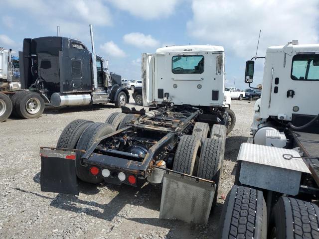 2018 Kenworth T680 VIN 1XKYD49X3JJ197180 COPART salvage auction — SIDE, KY - CERT OF TITLE-SALVAGE, sold $3,600 on 2026-07-09 (photo 4)