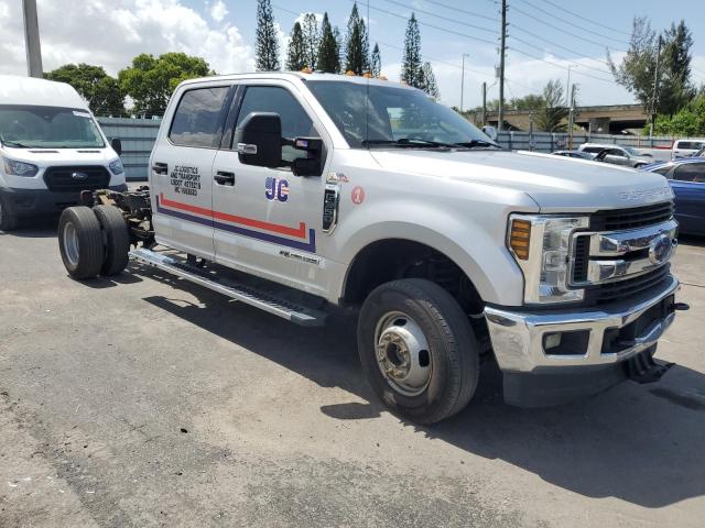 2019 Ford F-350 VIN 1FT8W3DT8KEF75329 COPART salvage auction — REAR END, Sc - Certificate Of Title (P), sold $14,900 on 2026-07-28 (photo 4)