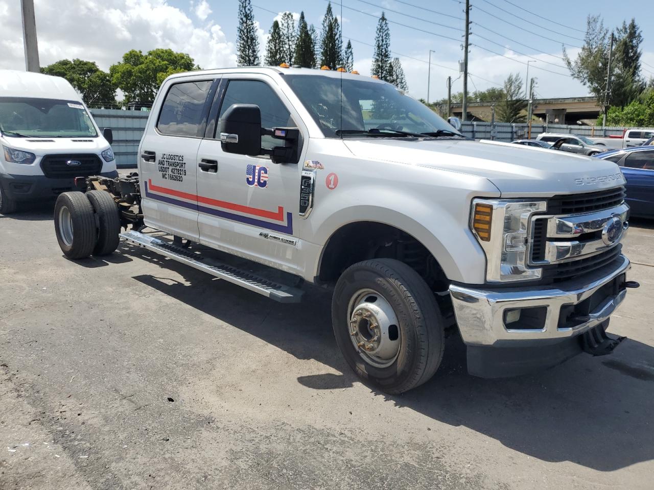 2019 Ford F-350 Super Duty VIN 1FT8W3DT8KEF75329 COPART salvage auction — Rear End, SC - CERTIFICATE OF TITLE (P), sold $16,900 on 2026-07-02 (photo 4)