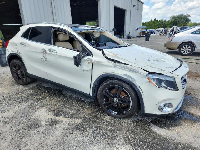 2018 Mercedes-benz Gla-class VIN WDCTG4EB6JJ398640 COPART salvage auction — ROLLOVER, Salvage Title, sold $1,250 on 2026-08-19 (photo 4)