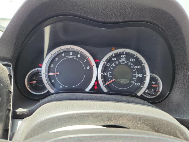 2009 Acura Tsx VIN JH4CU25699C014158 COPART salvage auction — HAIL, Ok - Cert Of Title-Salvage, sold $225 on 2026-07-29 (photo 9)
