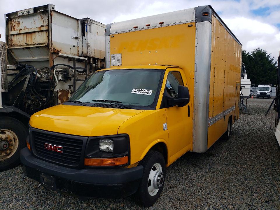2014 Gmc Savana VIN 1GD374CG6E1165248 COPART salvage auction — MINOR DENT/SCRATCHES, Wa - Vehicle Cert Of Ownership-Titl, sold $525 on 2026-07-23 (photo 1)