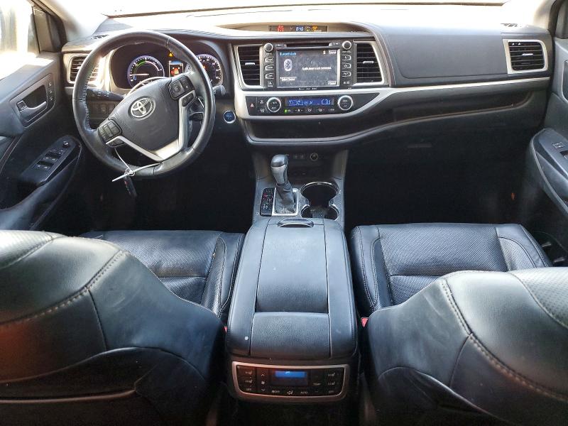 2017 Toyota Highlander VIN 5TDDGRFH2HS023383 COPART salvage auction — FRONT END, CA - SALVAGE CERTIFICATE, sold $9,000 on 2026-07-27 (photo 8)