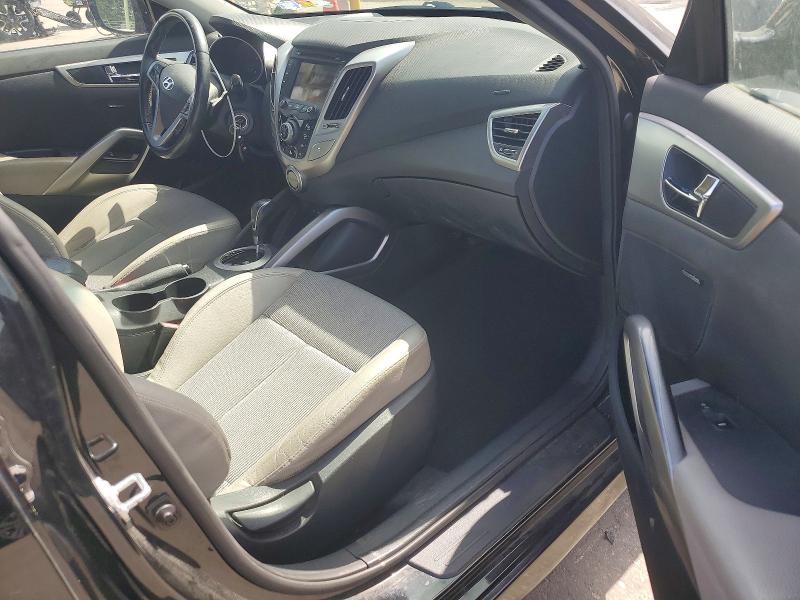 2013 Hyundai Veloster VIN KMHTC6AD1DU102930 COPART salvage auction — FRONT END, FL - CERTIFICATE OF TITLE, sold $1,000 on 2026-07-27 (photo 8)