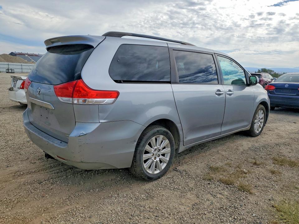 2011 Toyota Sienna VIN 5TDDK3DC5BS026448 COPART salvage auction — MECHANICAL, Ca - Dis/Dlr/Exp Only Clean Title, sold $1,700 on 2026-07-31 (photo 3)