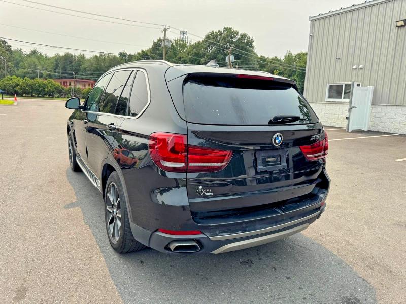 2015 BMW X5 VIN 5UXKR6C50F0J77597 COPART salvage auction — MINOR DENT/SCRATCHES, In - Certificate Of Title, sold $5,100 on 2026-07-29 (photo 2)